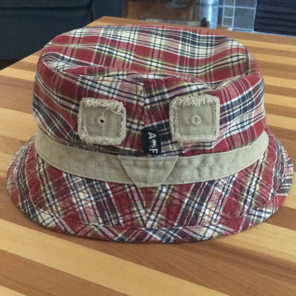 Abercrombie & Fitch reversible bucket hat. Size L